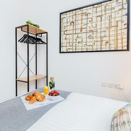 Bright & Spacious 4Beds Home - Kensington High Street-Olympia London Bagian luar foto