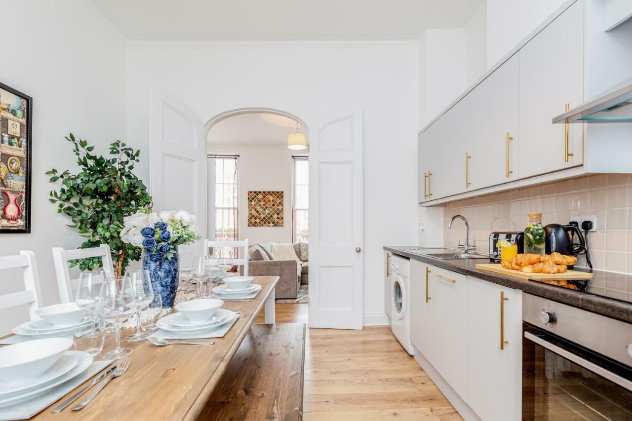 Bright & Spacious 4Beds Home - Kensington High Street-Olympia London Bagian luar foto