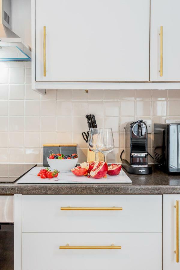 Bright & Spacious 4Beds Home - Kensington High Street-Olympia London Bagian luar foto