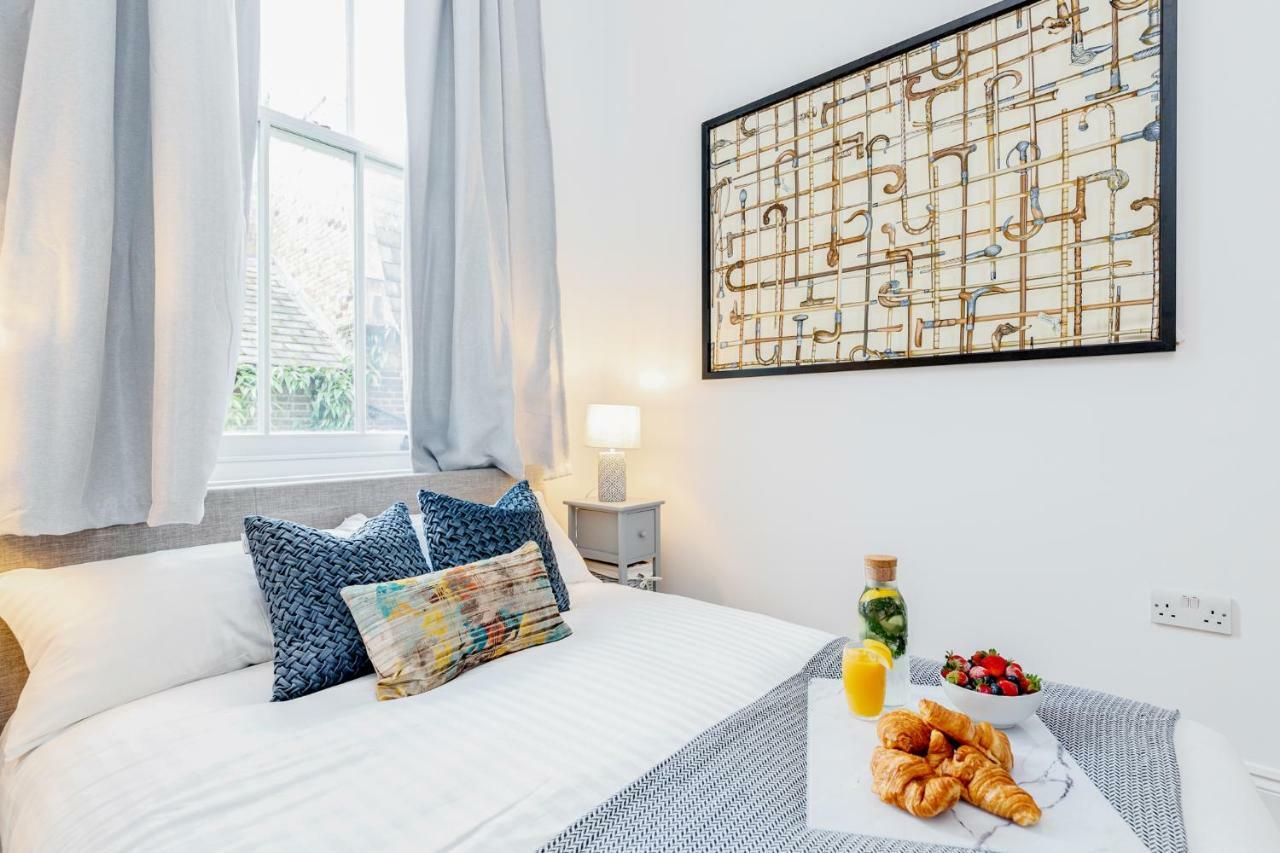 Bright & Spacious 4Beds Home - Kensington High Street-Olympia London Bagian luar foto