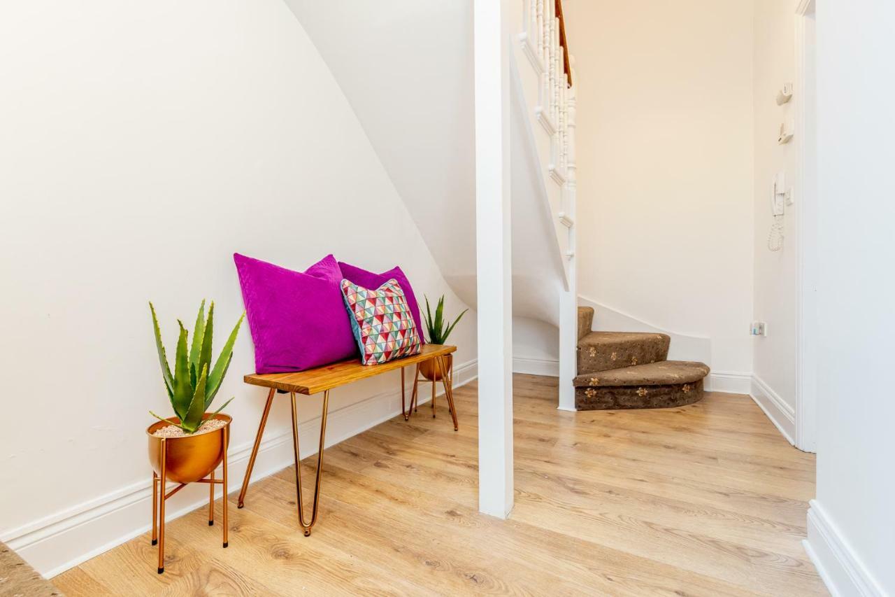 Bright & Spacious 4Beds Home - Kensington High Street-Olympia London Bagian luar foto