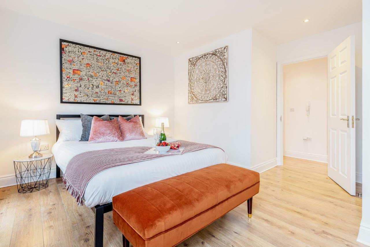 Bright & Spacious 4Beds Home - Kensington High Street-Olympia London Bagian luar foto